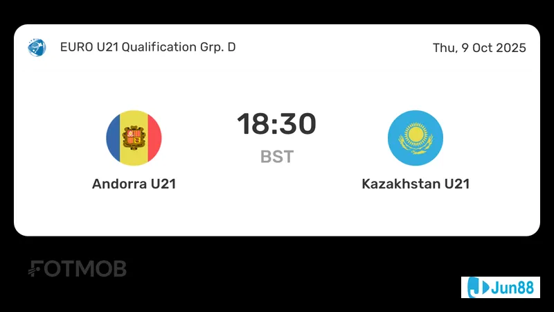 Cầu thủ U21 Andorra vượt qua cầu thủ U21 Kazakhstan để tiến đến khung thành đối phương Cầu thủ U21 Andorra vượt qua cầu thủ U21 Kazakhstan để tiến đến khung thành đối phương